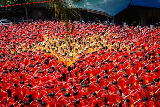 THPT Hoàng Văn Thụ