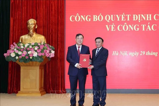 Bộ Chính trị bổ nhiệm đồng chí Phạm Gia Túc giữ chức Chánh Văn phòng Trung ương Đảng