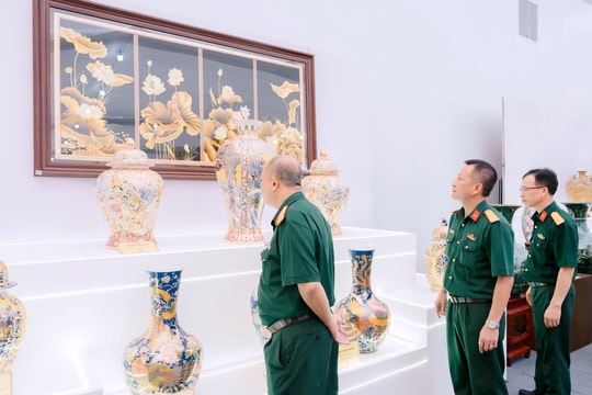 Hàng chục nghìn khách tham quan, trải nghiệm Không gian Truyền thống và Sáng tạo Hà Nội