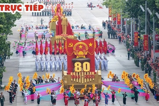 TRỰC TIẾP: Lễ Tổng duyệt chương trình diễu binh, diễu hành kỷ niệm 80 năm Quốc khánh 2/9
