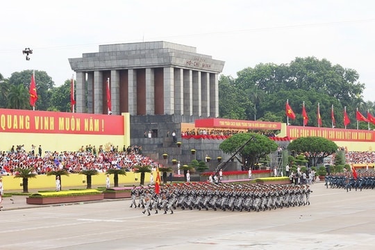 Trang trọng, hoành tráng lễ tổng duyệt diễu binh, diễu hành