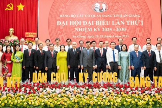 Đại hội Đảng bộ Các cơ quan Đảng tỉnh An Giang lần thứ I, nhiệm kỳ 2025-2030 Xây dựng tổ chức Đảng “Bốn tốt”, “Chuyển đổi số kiểu mẫu”