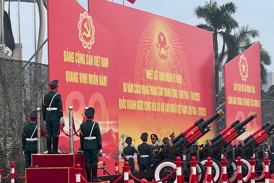 Sân vận động Mỹ Đình rộn ràng tiếng pháo lễ ngày tổng duyệt