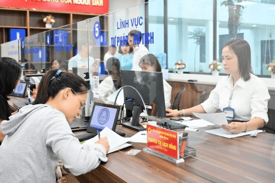 Đổi mới tư duy, vì Nhân dân phục vụ