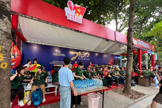 Trạm khách: A80 Tự hào Việt Nam phục vụ nhân dân kịp thời