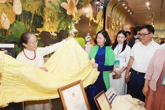 Phát huy hào khí tháng Tám: Xây dựng Thủ đô Hà Nội xứng tầm khu vực
