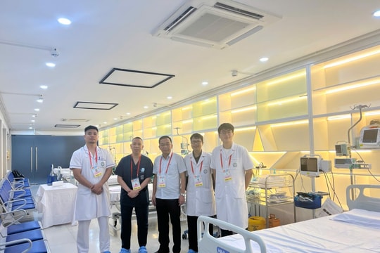 Làm gì để đảm bảo an toàn sức khỏe khi xem diễu binh 2/9?