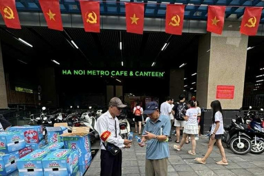Phường Ô Chợ Dừa triển khai thêm 1 điểm trông xe miễn phí tại ga Cát Linh phục vụ nhân dân ngày Quốc khánh