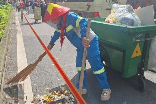 Môi trường Thủ đô xanh - sạch - đẹp trong ngày Quốc khánh 2-9