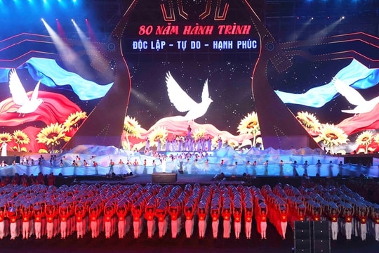 Sức sống của con đường đi lên chủ nghĩa xã hội ở Việt Nam