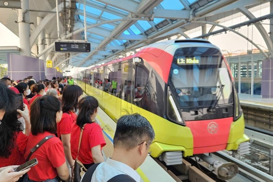 Đường sắt đô thị của Hà Nội phục vụ gần 1,8 triệu lượt khách dịp Quốc khách