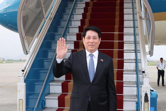 Chủ tịch nước lên đường dự kỷ niệm chiến thắng phát-xít và làm việc ở Trung Quốc