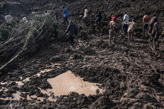 Lở đất tại Sudan làm trên 1.000 người tử vong, duy nhất 1 người sống sót