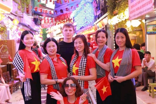Đại lễ đi qua, những dấu ấn tốt đẹp về Thủ đô mãi đọng lại: Kỳ 1: Hà Nội trong lòng bạn bè bốn phương