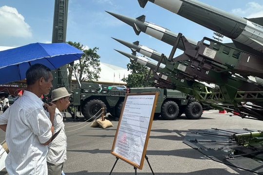 4 triệu khách tham quan triển lãm thành tựu đất nước