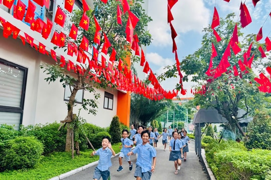 Phát triển năng lực tự học cho học sinh tiểu học: Giáo dục theo một cách khác Bài 5: Kiến tạo môi trường để trẻ vui học mỗi ngày