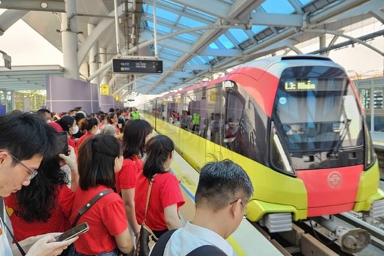 Hà Nội Metro phục vụ gần 2 triệu lượt hành khách dịp Quốc khánh