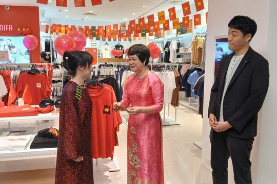 Ủy ban MTTQ Việt Nam - Hội LHPN phường Giảng Võ: Tích cực thực hiện cuộc vận động “Người Việt Nam ưu tiên dùng hàng Việt Nam”