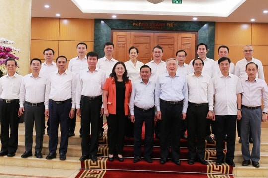 Bộ Chính trị cho ý kiến về công tác chuẩn bị Đại hội Đảng bộ các tỉnh Ninh Bình, Đắk Lắk, Lào Cai