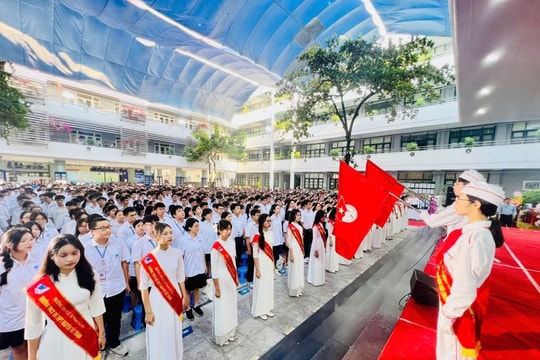 Phó Thủ tướng Lê Thành Long: Lễ Khai giảng năm học mới phải thực sự là ngày hội toàn dân đưa trẻ đến trường