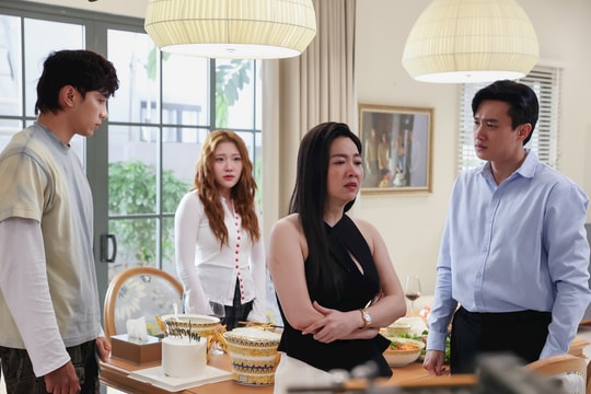 “Chị ngã em nâng” - bộ phim “chữa lành” với sự góp mặt của dàn diễn viên đình đám