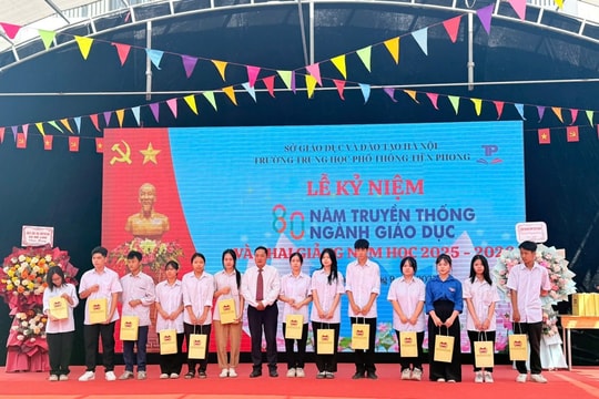 Góp phần thúc đẩy văn hóa đọc trước thềm năm học mới