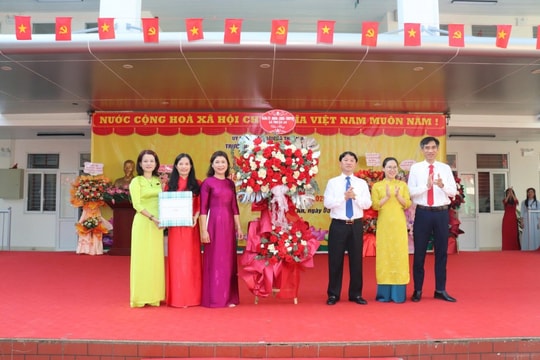 Hà Nội Hơn 15.700 học sinh xã Thuận An hân hoan chào đón năm học mới