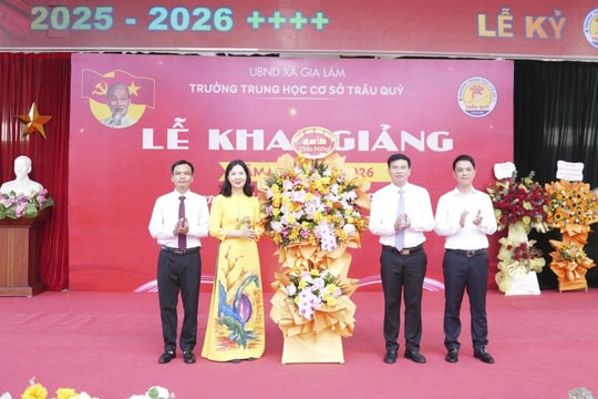 Hơn 20.000 học sinh xã Gia Lâm nô nức bước vào năm học mới
