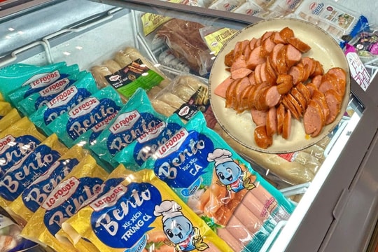 Xúc xích trứng cá chuồn Bento gây ấn tượng mạnh tại VIS 2025