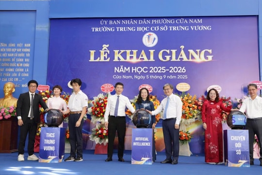 Hơn 2.500 học sinh Trường THCS Trưng Vương hân hoan chào đón năm học mới