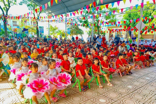 Xã Ứng Thiên: Hơn 8.500 học sinh tưng bừng ngày khai giảng năm học mới