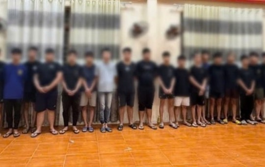 Khởi tố 15 đối tượng mang hung khí gây rối trên địa bàn xã Chương Dương