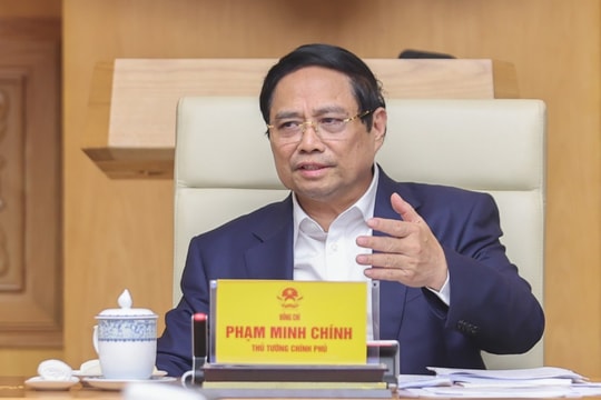 Thủ tướng Phạm Minh Chính: Khẩn trương xây dựng báo cáo nghiên cứu khả thi dự án đường sắt Lào Cai – Hà Nội – Hải Phòng
