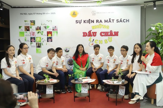 Khám phá Hà Nội qua cuốn sách “Những dấu chân lịch sử”