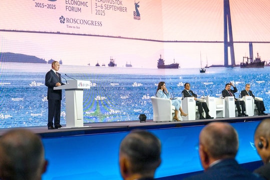 Diễn đàn Kinh tế phương Đông lần thứ mười tại Nga: Mở rộng hợp tác, tìm kiếm cơ hội