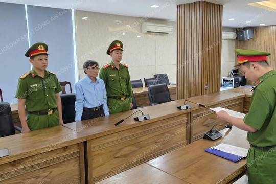 Đà Nẵng Nhận giúp làm thủ tục đất đai để lừa đảo chiếm đoạt tài sản