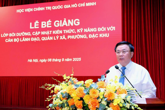 Bồi dưỡng cán bộ xã, phường, đặc khu: Nâng cao năng lực lãnh đạo, quản lý trong giai đoạn mới