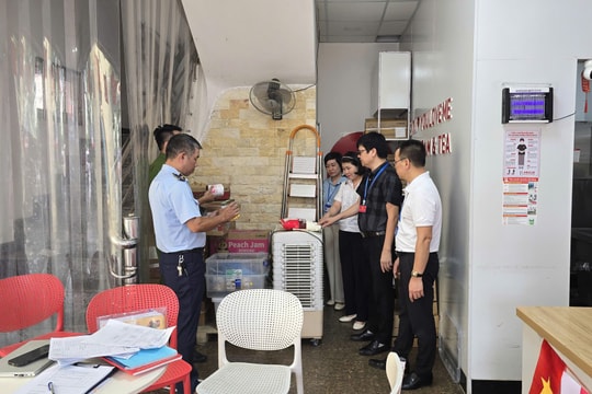 Phường Long Biên (Hà Nội) Tăng cường công tác đảm bảo an toàn thực phẩm dịp Tết Trung thu