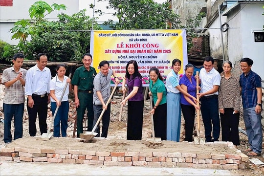 Xã Vân Đình khởi công nhà Đại đoàn kết cho hộ đặc biệt khó khăn