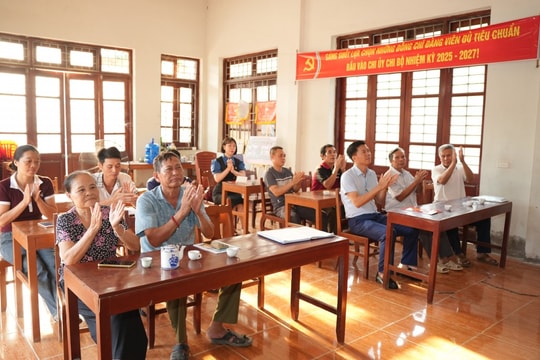 Bí thư Đảng ủy xã Trần Phú (TP Hà Nội) Gắn nghị quyết của Đảng với đời sống văn hóa Đồng Ké
