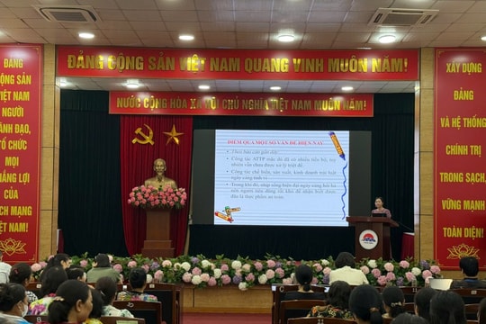 Phường Long Biên (Hà Nội) Nâng cao trách nhiệm quản lý ATTP trong mô hình chính quyền 2 cấp