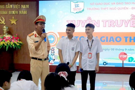 Công an TP Hà Nội Đẩy mạnh tuyên truyền an toàn giao thông ngay từ đầu năm học mới