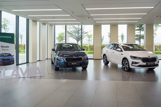 Kỷ nguyên xe điện và thách thức của sedan cỡ B