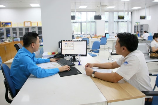 Phấn đấu hết năm 2025, 100% thủ tục hành chính đủ điều kiện cung cấp dịch vụ công trực tuyến toàn trình