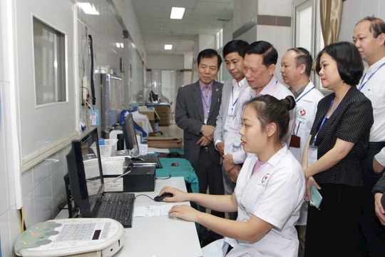 Nhiều lợi ích khi bệnh án điện tử “thế chỗ” bệnh án giấy