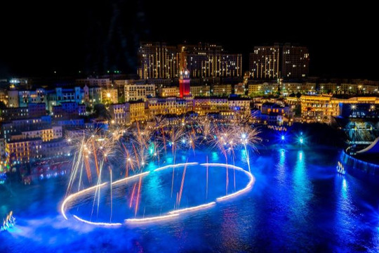  Show diễn pháo hoa và nghệ thuật thể thao mạo hiểm sẽ trở lại Thị trấn Hoàng Hôn tháng 11 này