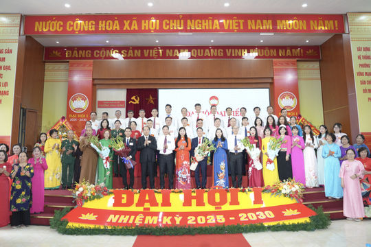 Phát huy sức mạnh đại đoàn kết, xây dựng phường Vĩnh Hưng vững mạnh
