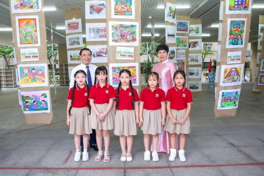 Cuộc thi vẽ tranh “Sân trường mơ ước của em” Nơi thể hiện ước mơ, trách nhiệm của học sinh với môi trường học đường