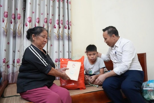 Đại hội đại biểu MTTQ Việt Nam phường Sơn Tây lần thứ I diễn ra vào ngày 15/9