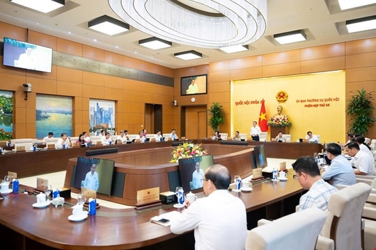 Chiều nay, Ủy ban Thường vụ Quốc hội cho ý kiến (lần 2) về việc chuẩn bị Kỳ họp thứ 10